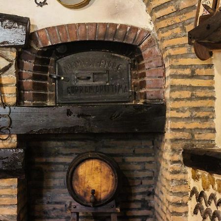Santo'S House Luxury - Idromassaggio E Doccia Emozionale Villa Санто Стефано ди Сесанио Екстериор снимка